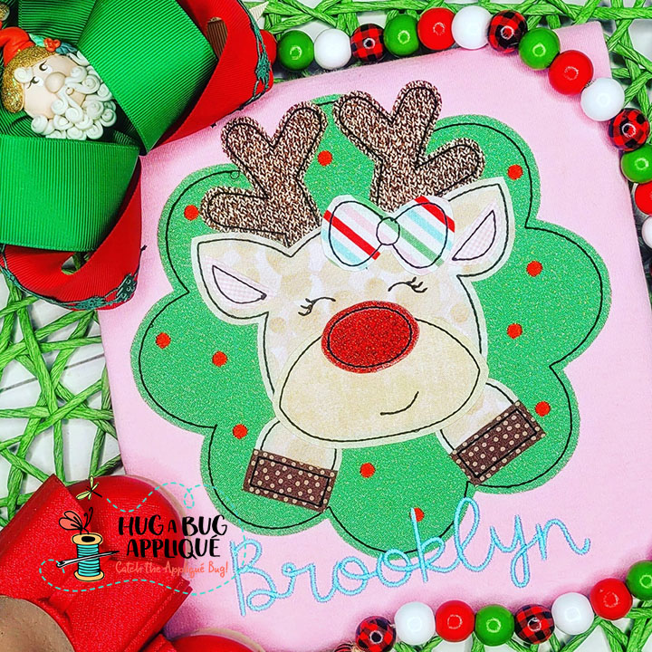Wreath Reindeer Bow Bean Stitch Applique Design