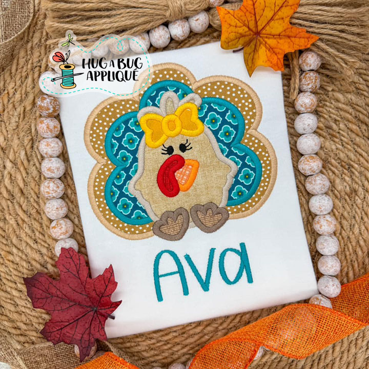 Sitting Turkey Bow Satin Stitch Applique Design