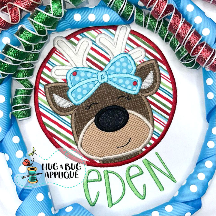 Reindeer Bow Circle Satin Stitch Applique Design