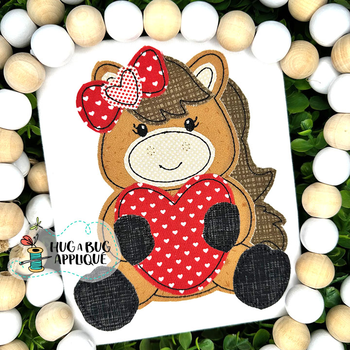 Horse Bow Holding Heart Bean Stitch Applique Design